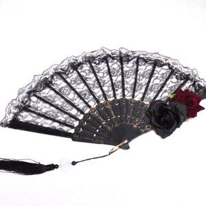 Hand fan black lace with roses and tussle NEW